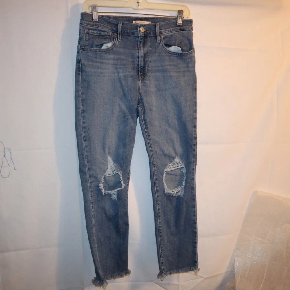 Levi's 724 High Rise Slim Straight Cropped Women's Jeans Size 30‎ X26